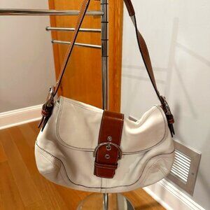Authentic COACH 9248 Off-White Pebbled Leather Bag with Brown Leather Trim
